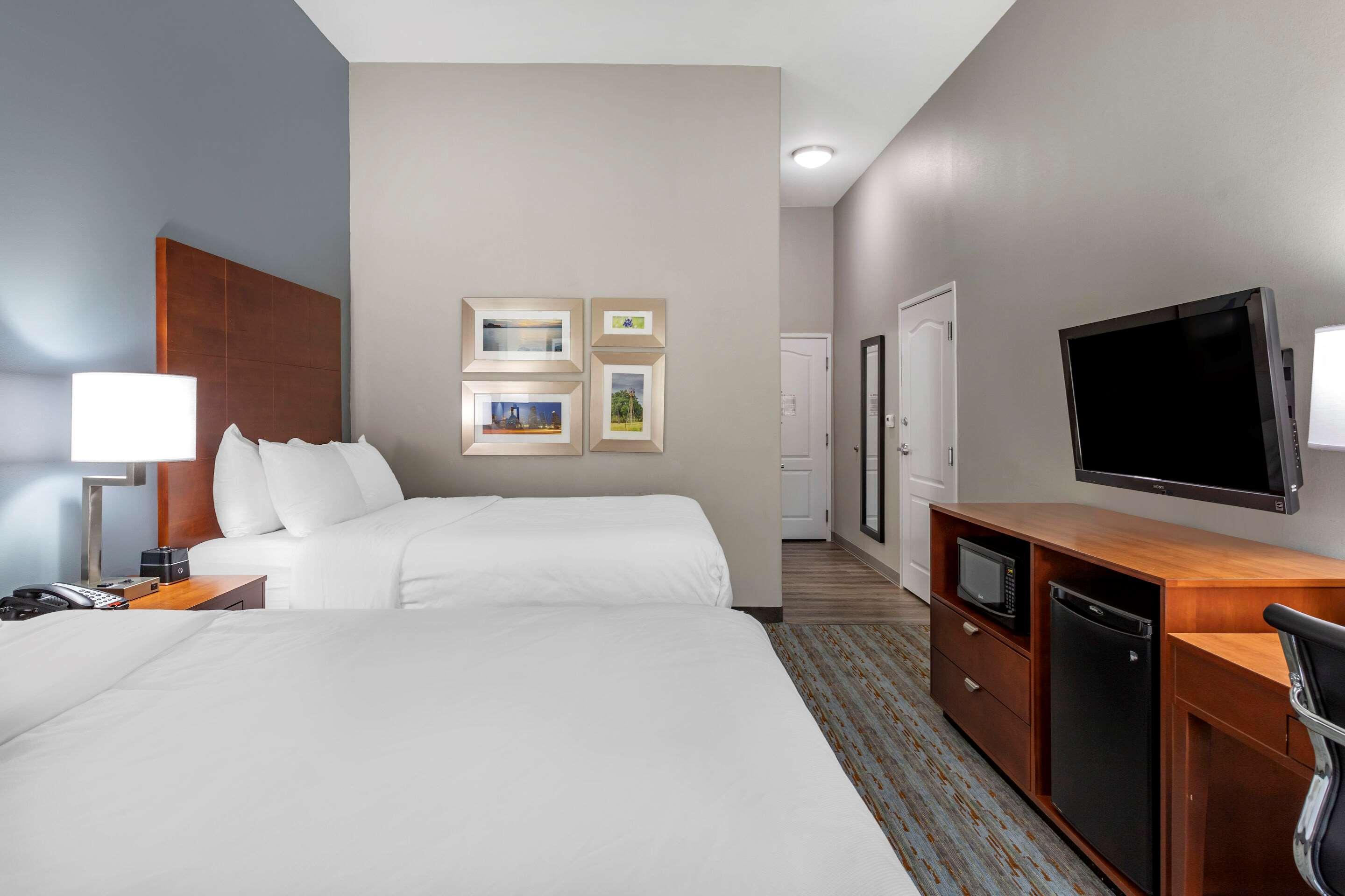Comfort Inn & Suites Cleveland Exterior foto